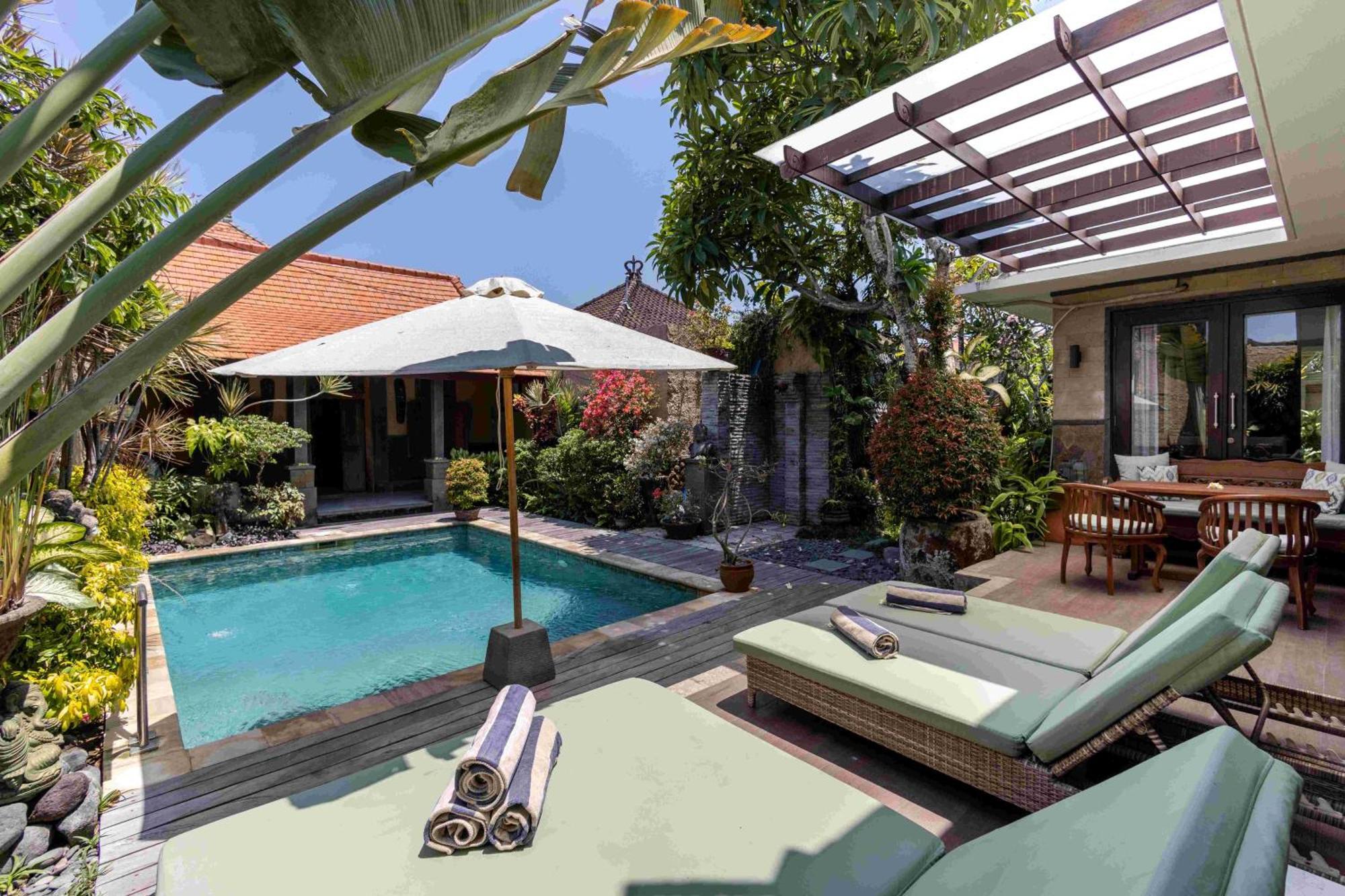 Villa Nesanur - Comfortable & Spacious Beachside Sanur Екстер'єр фото