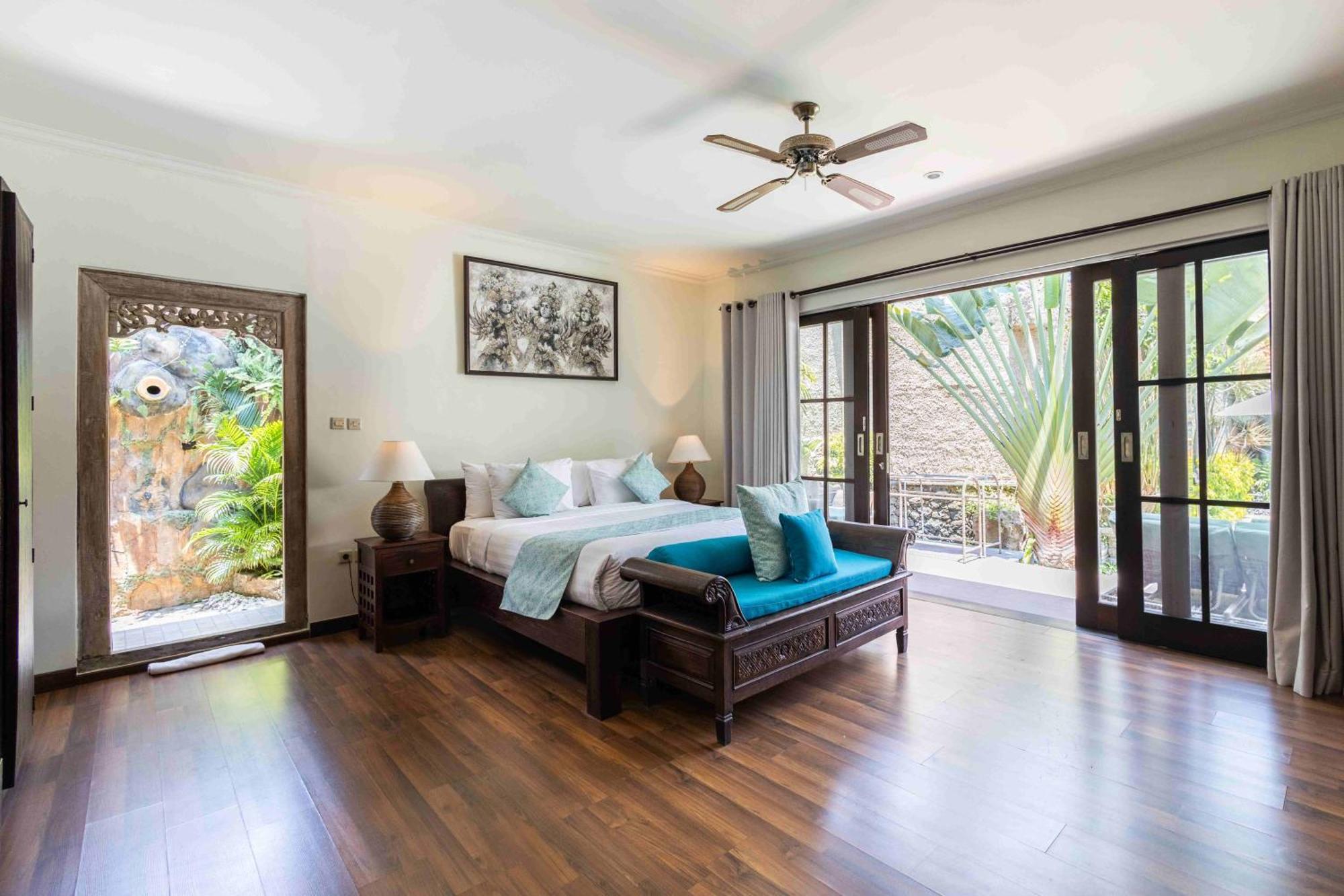 Villa Nesanur - Comfortable & Spacious Beachside Sanur Екстер'єр фото