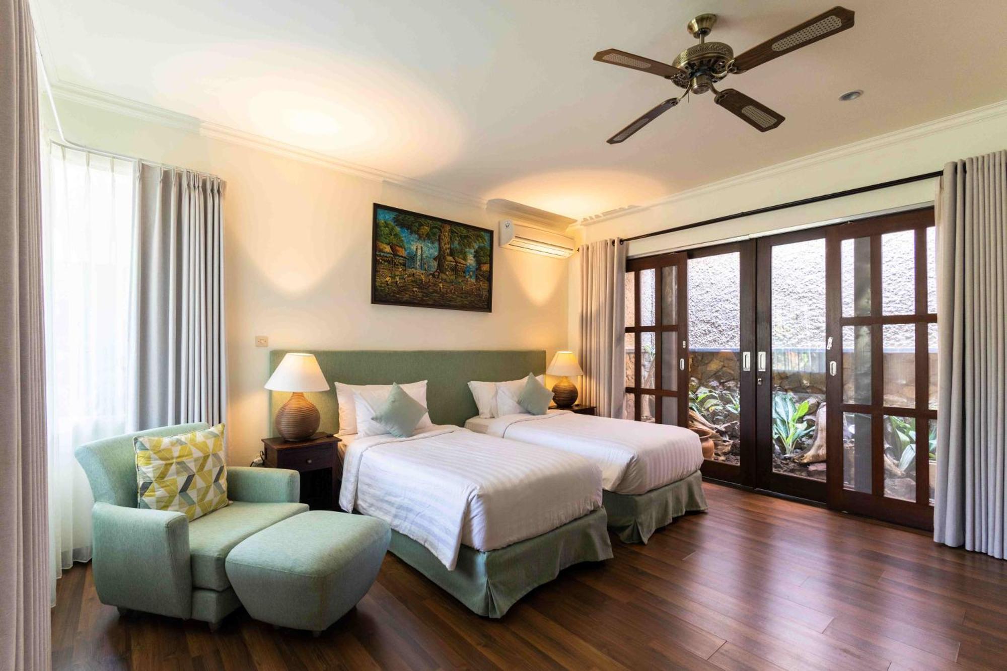 Villa Nesanur - Comfortable & Spacious Beachside Sanur Екстер'єр фото